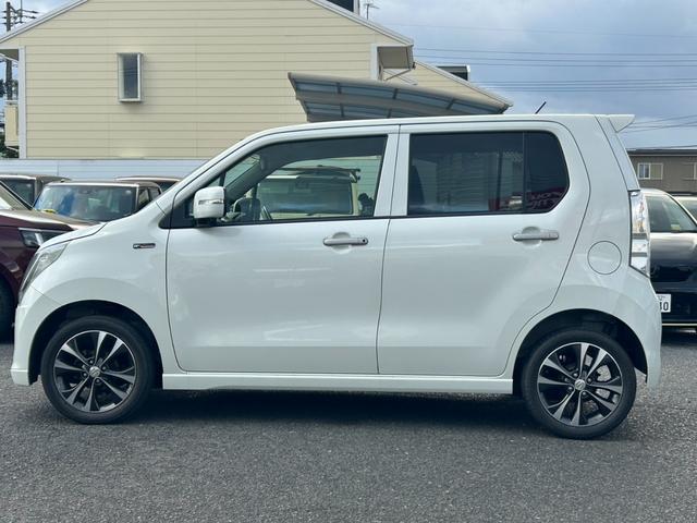 ワゴンＲ ２０周年記念車　純正ナビ・ミラー型ドラレコ前後・ＥＴＣ　軽減ブレーキ　セキュリティ　スマキー　禁煙　パワーウインドウ　Ｓヒーター　エアバック　横滑り防止機能　パワステ　キーフリー　フルオートエアコン　ＡＢＳ（4枚目）