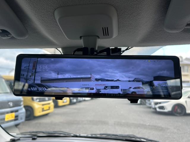 ワゴンＲ ２０周年記念車　純正ナビ・ミラー型ドラレコ前後・ＥＴＣ　軽減ブレーキ　セキュリティ　スマキー　禁煙　パワーウインドウ　Ｓヒーター　エアバック　横滑り防止機能　パワステ　キーフリー　フルオートエアコン　ＡＢＳ（15枚目）