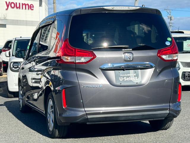 フリード＋ Ｇ・ホンダセンシング　純正ナビ・ＥＴＣ・両側オートスライドドア　プリクラッシュ　Ｂモニター　ワンオーナー　禁煙　パワーウインド　スマートキー　両席エアバック　ＰＳ　アイドリングＳ　盗難警報装置　クルコン　横滑り防止機能（5枚目）