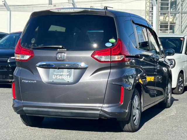 フリード＋ Ｇ・ホンダセンシング　純正ナビ・ＥＴＣ・両側オートスライドドア　プリクラッシュ　Ｂモニター　ワンオーナー　禁煙　パワーウインド　スマートキー　両席エアバック　ＰＳ　アイドリングＳ　盗難警報装置　クルコン　横滑り防止機能（6枚目）