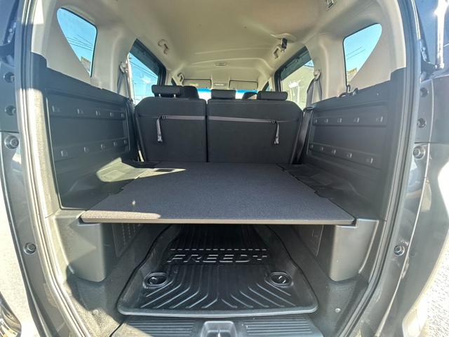 フリード＋ Ｇ・ホンダセンシング　純正ナビ・ＥＴＣ・両側オートスライドドア　プリクラッシュ　Ｂモニター　ワンオーナー　禁煙　パワーウインド　スマートキー　両席エアバック　ＰＳ　アイドリングＳ　盗難警報装置　クルコン　横滑り防止機能（13枚目）