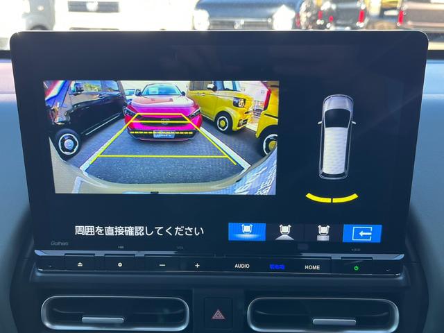 フリード ｅ：ＨＥＶクロスター　元デモカー／純正１１インチナビ／フルセグ／ドラレコ前後／ＥＴＣ／バックモニター　ワンオーナー　ＥＴＣ装備　Ｓヒーター　衝突軽減ブレーキシステム　禁煙車　オートエアコン　ＬＥＤライト　パーキングセンサー（16枚目）