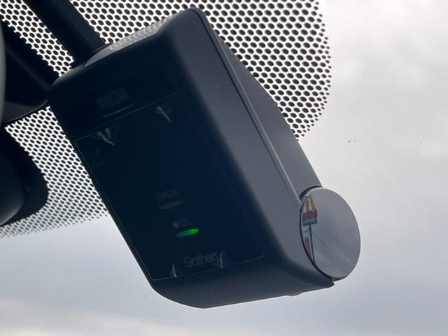 フリード Ｇ・ホンダセンシング　Ｓパッケージ／カーテンエアバッグ／純正８インチナビ／フルセグ／ドラレコ／ＥＴＣ／バックモニター　Ｆセグ　追突被害軽減ブレーキ　ｉストップ　Ｗエアバッグ　パワーウィンドウ　１オ－ナ－　スマートキ　禁煙（16枚目）