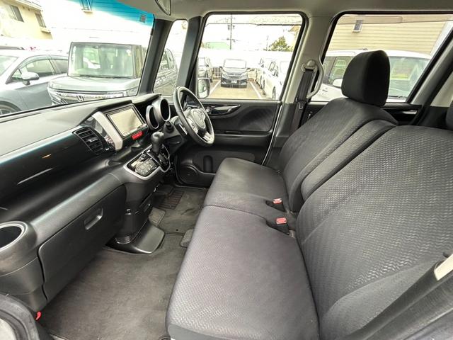 N-BOXカスタム G・ターボパッケージ 社外ナビ・フルセグTV・両側オートスライドドア セキュリティ フルセグテレビ パワーウインドウ スマートキープッシュスタート ナビ&TV 禁煙 ESC キーレスエントリー オートクルーズコントロール(9枚目)