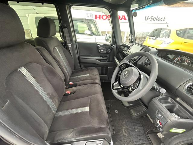 Ｎ－ＢＯＸカスタム Ｌ　Ｐソナー　禁煙　１オーナー　サイドエアバッグ　ナビＴＶ　Ａストップ　シートヒータ　ベンチシート　点検記録簿　キーフリーシステム　ＬＥＤライト　リアカメ　クルーズコントロール　ＡＣ　ＤＶＤ視聴可能（8枚目）