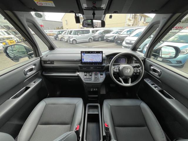 ステップワゴン e:HEVスパーダ 純正11インチナビ/フルセグ/前後ドラレコ/バックモニター/ETC 1オーナー デュアルエアコン フルオートエアコン ESC シートヒータ キーフリー LEDヘッドランプ イモビ ABS リアカメラ(7枚目)