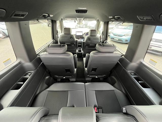 ステップワゴン e:HEVスパーダ 純正11インチナビ/フルセグ/前後ドラレコ/バックモニター/ETC 1オーナー デュアルエアコン フルオートエアコン ESC シートヒータ キーフリー LEDヘッドランプ イモビ ABS リアカメラ(11枚目)