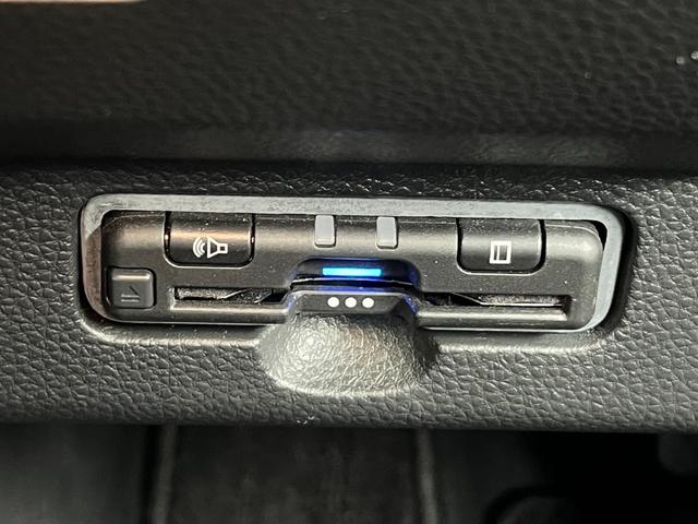 Ｎ－ＷＧＮカスタム Ｌ　純正８インチナビ／フルセグ／ドラレコ／ＥＴＣ／バックモニター　キーレス　カーテンエアバッグ　ＬＥＤヘッド　ＶＳＡ　Ｒカメラ　ＥＴＣ車載器　コーナーセンサー　衝突被害軽減ブレーキ　オートエアコン　禁煙車（17枚目）