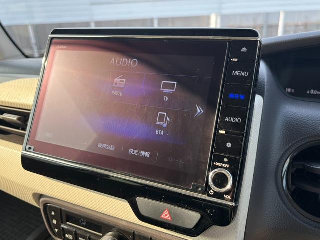 Ｎ－ＢＯＸ Ｇ・Ｌホンダセンシング　８インチナビ／フルセグ／ＥＴＣ／ドラレコ前後　レーダブレーキ　Ｓヒータ　Ａストップ　禁煙　ＥＳＣ　キーフリーシステム　ＬＥＤライト　フルセグ対応　バックＭ　ＴＶナビ　ＵＳＢ　スマートキー　クルコン（15枚目）