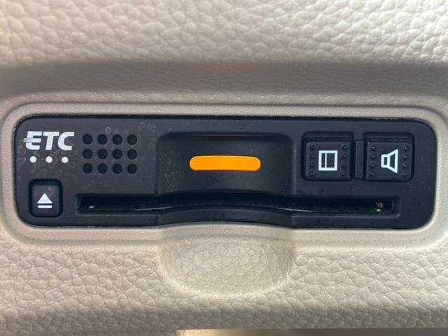 Ｎ－ＢＯＸ Ｇ・Ｌホンダセンシング　８インチナビ／フルセグ／ＥＴＣ／ドラレコ前後　レーダブレーキ　Ｓヒータ　Ａストップ　禁煙　ＥＳＣ　キーフリーシステム　ＬＥＤライト　フルセグ対応　バックＭ　ＴＶナビ　ＵＳＢ　スマートキー　クルコン（19枚目）