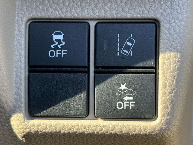 Ｎ－ＢＯＸ Ｇ・Ｌホンダセンシング　８インチナビ／フルセグ／ＥＴＣ／ドラレコ前後　レーダブレーキ　Ｓヒータ　Ａストップ　禁煙　ＥＳＣ　キーフリーシステム　ＬＥＤライト　フルセグ対応　バックＭ　ＴＶナビ　ＵＳＢ　スマートキー　クルコン（23枚目）