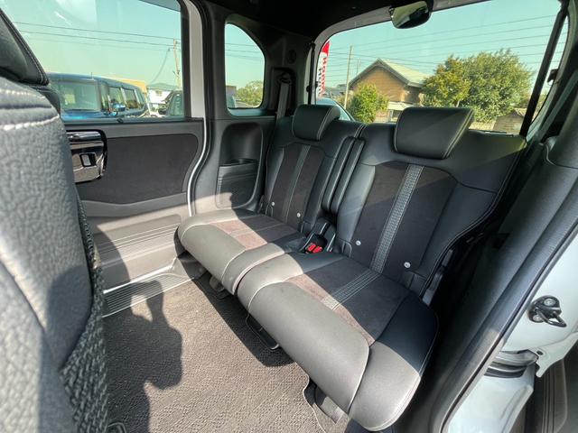 Ｎ－ＢＯＸカスタム Ｌターボ　純正８インチナビ／フルセグ／ドラレコ／ＥＴＣ／バックモニター　地デジチューナー　衝突軽減ブレーキサポート　ＬＥＤヘッドライ　禁煙　アイドリングＳ　ターボエンジン　ＰＳ　カーテンエアバック　シートヒータ（10枚目）