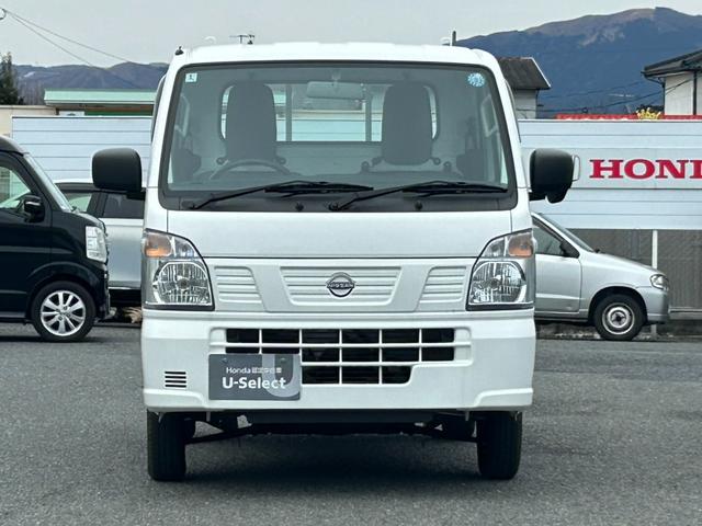 ＮＴ１００クリッパートラック ＤＸ　４ＷＤ／５ＭＴ／クリアランスソナー／パワーウィンドウ　エアＢ　ダブルエアバッグ　１オーナー　禁煙車　ＡＣ　ＰＳ　パワーウインドウ　ＡＢＳ　リモコンキー（2枚目）