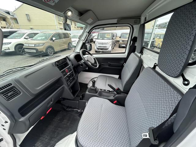 ＮＴ１００クリッパートラック ＤＸ　４ＷＤ／５ＭＴ／クリアランスソナー／パワーウィンドウ　エアＢ　ダブルエアバッグ　１オーナー　禁煙車　ＡＣ　ＰＳ　パワーウインドウ　ＡＢＳ　リモコンキー（9枚目）