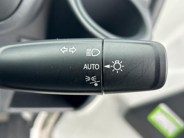 ＮＴ１００クリッパートラック ＤＸ　４ＷＤ／５ＭＴ／クリアランスソナー／パワーウィンドウ　エアＢ　ダブルエアバッグ　１オーナー　禁煙車　ＡＣ　ＰＳ　パワーウインドウ　ＡＢＳ　リモコンキー（17枚目）