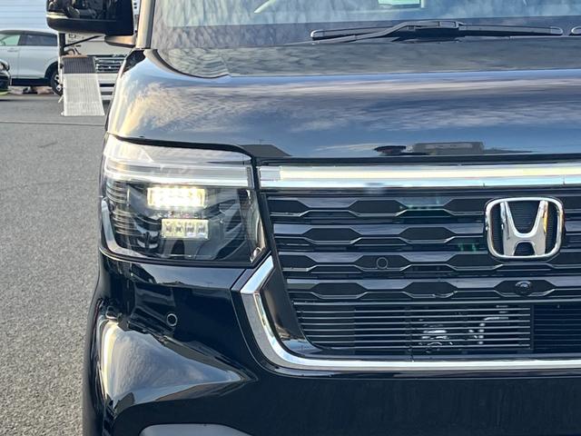 N-BOXカスタム ベースグレード 純正8インチナビ/フルセグ/BT/バックモニター/ETC/ドラレコ Pソナー ナビテレビ レーダーブレーキサポート ETC装備 地デジ対応 サイドエアバック 禁煙 Sヒータ 横滑り防止 USB Bカメ(24枚目)