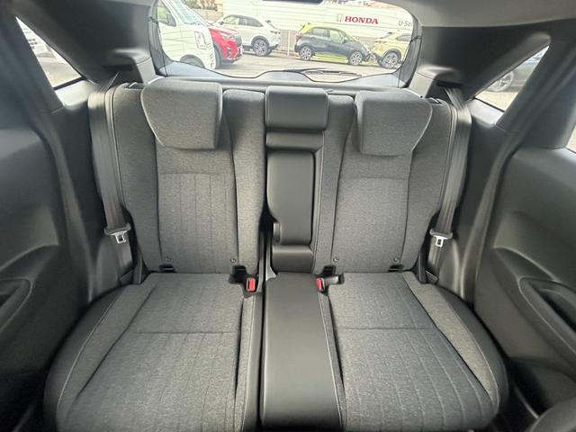 フィット e:HEVホーム 社外ナビ/Bluetooth/ETC コーナーセンサ Bモニ ETC搭載 カーテンエアバッグ 1オーナー イモビライザー ECON LEDヘッドランプ スマートキ エアバック 禁煙 パワステ VSA(11枚目)