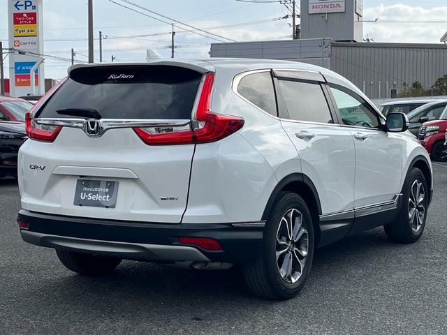 CR-Vハイブリッド e:HEVEX・マスターピース サンルーフ/レザーシート/純正ナビ/フルセグ/バックモニター/ETC ガラスルーフ Bカメラ フルセグTV LEDヘッド 電動テールゲート 電動シート シートヒーター ワンオーナー 禁煙車 クルコン(6枚目)