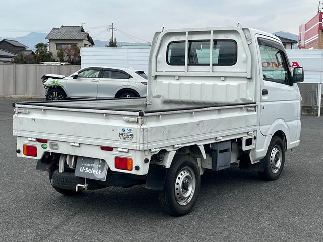 キャリイトラック ＫＣエアコン・パワステ　ＡＴ／パート４ＷＤ／ラジオ／エアコン／パワステ　４ＷＤ車　ＳＲＳ　デュアルエアバッグ　ＰＳ　禁煙（5枚目）