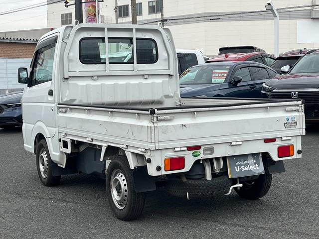 キャリイトラック ＫＣエアコン・パワステ　ＡＴ／パート４ＷＤ／ラジオ／エアコン／パワステ　４ＷＤ車　ＳＲＳ　デュアルエアバッグ　ＰＳ　禁煙（6枚目）