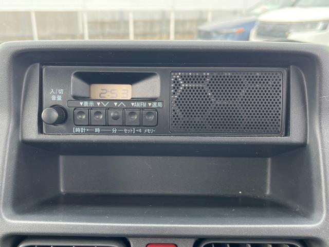 キャリイトラック ＫＣエアコン・パワステ　ＡＴ／パート４ＷＤ／ラジオ／エアコン／パワステ　４ＷＤ車　ＳＲＳ　デュアルエアバッグ　ＰＳ　禁煙（11枚目）