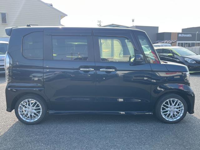 Ｎ－ＢＯＸカスタム Ｌターボ　純正８インチナビ／フルセグＴＶ／ドラレコ／ＥＴＣ／バックモニター　Ｗパワスラ　スマキ　プリクラッシュセーフティー　地デジ対応　後カメラ　シートＨ　ＥＳＣ　サイドエアバック　ＥＣＯＮ　ＵＳＢポート　禁煙（4枚目）