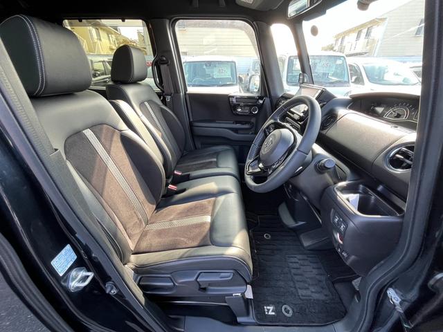 Ｎ－ＢＯＸカスタム Ｌターボ　純正８インチナビ／フルセグＴＶ／ドラレコ／ＥＴＣ／バックモニター　Ｗパワスラ　スマキ　プリクラッシュセーフティー　地デジ対応　後カメラ　シートＨ　ＥＳＣ　サイドエアバック　ＥＣＯＮ　ＵＳＢポート　禁煙（8枚目）