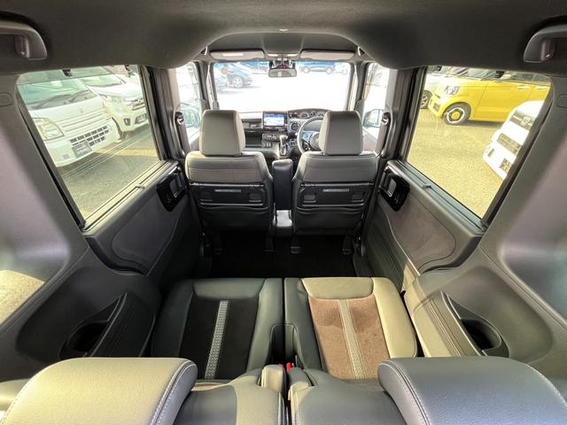 Ｎ－ＢＯＸカスタム Ｌターボ　純正８インチナビ／フルセグＴＶ／ドラレコ／ＥＴＣ／バックモニター　Ｗパワスラ　スマキ　プリクラッシュセーフティー　地デジ対応　後カメラ　シートＨ　ＥＳＣ　サイドエアバック　ＥＣＯＮ　ＵＳＢポート　禁煙（11枚目）