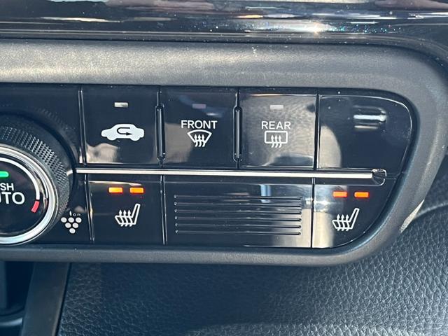 Ｎ－ＢＯＸカスタム Ｌ　純正ナビ／フルセグ／ＢＴ／ドラレコ／バックモニター／ＥＴＣ　シートヒーター付き　助手席エアバック　禁煙　Ｂカメ　１オーナ　ナビ・ＴＶ　ＬＥＤ　エアバッグ　パワーウインドウ　クルコン　エアコン　ＵＳＢ（17枚目）