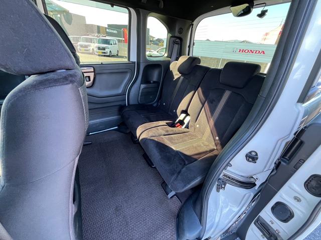 Ｎ－ＢＯＸカスタム Ｇ・Ｌ　センシングレス／純正ナビ／フルセグ／社外ドラレコ／バックモニター／ＥＴＣ　エアコン　フルセグテレビ　盗難防止システム　ＥＳＣ　両側スライド片側電動　ＷエアＢ　ベンチシート　キーフリーシステム　禁煙（10枚目）