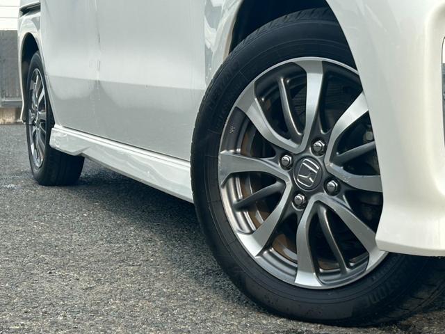 N-BOXカスタム L 純正ナビ/フルセグTV/Bluetooth/ドラレコ前後/ETC シートヒーター付き 助手席エアバック 禁煙 Bカメ 1オーナ ナビ・TV LED エアバッグ パワーウインドウ クルコン エアコン(28枚目)