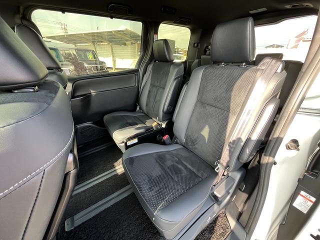 ヴォクシー ＺＳ煌ＩＩＩ　アルパインナビ＆フリップダウン／ドラレコ／ＥＴＣ／バックモニター　ヘッドライトＬＥＤ　Ｃセンサー　ＤＶＤ再生可　ワンオーナー車　リヤカメラ　ＥＴＣ車載器　地デジＴＶ　セキュリティアラーム　リアエアコン（10枚目）