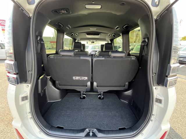 ヴォクシー ＺＳ煌ＩＩＩ　アルパインナビ＆フリップダウン／ドラレコ／ＥＴＣ／バックモニター　ヘッドライトＬＥＤ　Ｃセンサー　ＤＶＤ再生可　ワンオーナー車　リヤカメラ　ＥＴＣ車載器　地デジＴＶ　セキュリティアラーム　リアエアコン（12枚目）