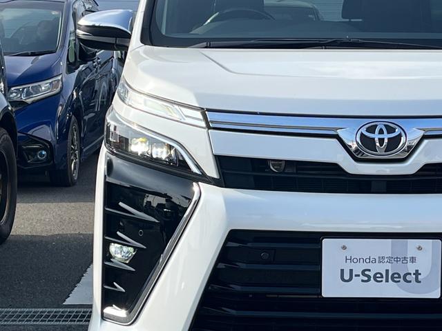 ヴォクシー ＺＳ煌ＩＩＩ　アルパインナビ＆フリップダウン／ドラレコ／ＥＴＣ／バックモニター　ヘッドライトＬＥＤ　Ｃセンサー　ＤＶＤ再生可　ワンオーナー車　リヤカメラ　ＥＴＣ車載器　地デジＴＶ　セキュリティアラーム　リアエアコン（22枚目）