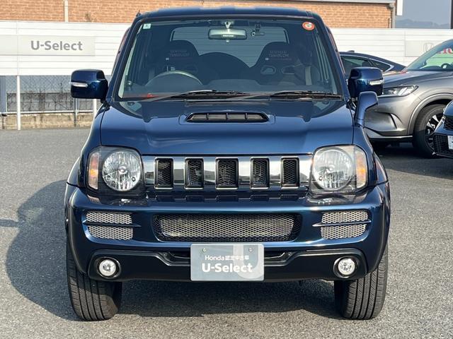 ジムニーシエラ ランドベンチャー　レカロシート／社外ナビ／ＴＶ／バックモニター／ドラレコ／ＥＴＣ　ＰＳ　ＤＶＤ再生可能　キ－レス　４ｗｄ　ナビＴＶ　マニュアルエアコン　助手席エアバック　運転席エアバック　ＥＴＣ車載器　ＡＢＳ　地デジ（2枚目）