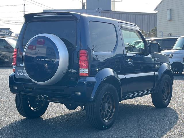 ジムニーシエラ ランドベンチャー　レカロシート／社外ナビ／ＴＶ／バックモニター／ドラレコ／ＥＴＣ　ＰＳ　ＤＶＤ再生可能　キ－レス　４ｗｄ　ナビＴＶ　マニュアルエアコン　助手席エアバック　運転席エアバック　ＥＴＣ車載器　ＡＢＳ　地デジ（6枚目）