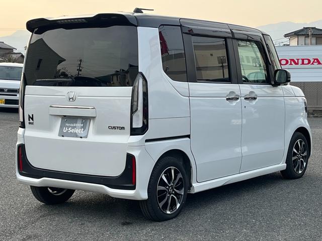 Ｎ－ＢＯＸカスタム コーディネートスタイル　元デモカー／純正９インチナビ／前後ドラレコ／フルセグＴＶ／ＥＴＣ／バックモニター　セキュリティ　横滑り防止　スマートキ－　前席シートヒーター　クルコン　パーキングセンサー　リヤカメラ　サイドエアバッグ（5枚目）