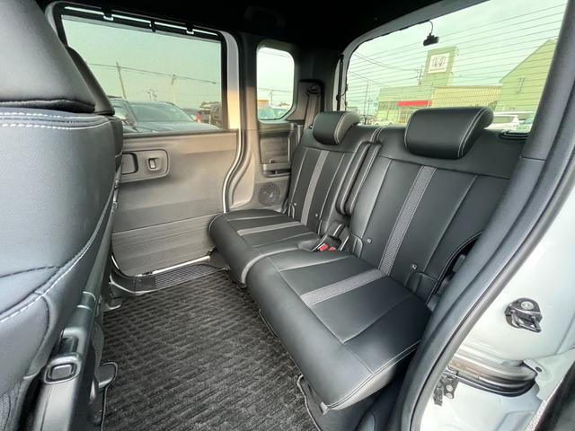 Ｎ－ＢＯＸカスタム コーディネートスタイル　元デモカー／純正９インチナビ／前後ドラレコ／フルセグＴＶ／ＥＴＣ／バックモニター　セキュリティ　横滑り防止　スマートキ－　前席シートヒーター　クルコン　パーキングセンサー　リヤカメラ　サイドエアバッグ（10枚目）