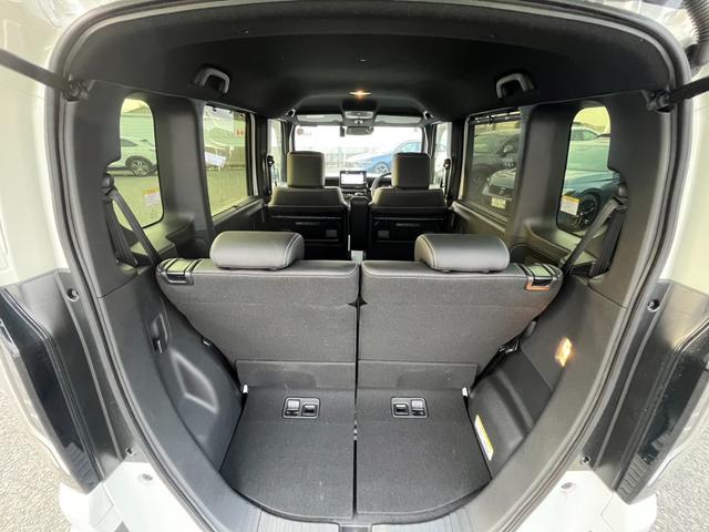 Ｎ－ＢＯＸカスタム コーディネートスタイル　元デモカー／純正９インチナビ／前後ドラレコ／フルセグＴＶ／ＥＴＣ／バックモニター　セキュリティ　横滑り防止　スマートキ－　前席シートヒーター　クルコン　パーキングセンサー　リヤカメラ　サイドエアバッグ（11枚目）