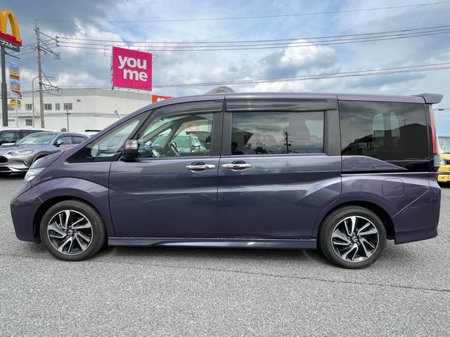 ステップワゴンスパーダ スパーダ・クールスピリットホンダセンシング　純正ナビ／ワンセグ／ＤＶＤ／ＢＴ／バックモニター／ＥＴＣ　スマートキ－　リヤカメラ　オートエアコン　アクティブクルーズ　イモビ　シートＨ　キーフリー　アイドリングＳＴＯＰ　ＡＢＳ　ＥＴＣ車載器　禁煙（3枚目）