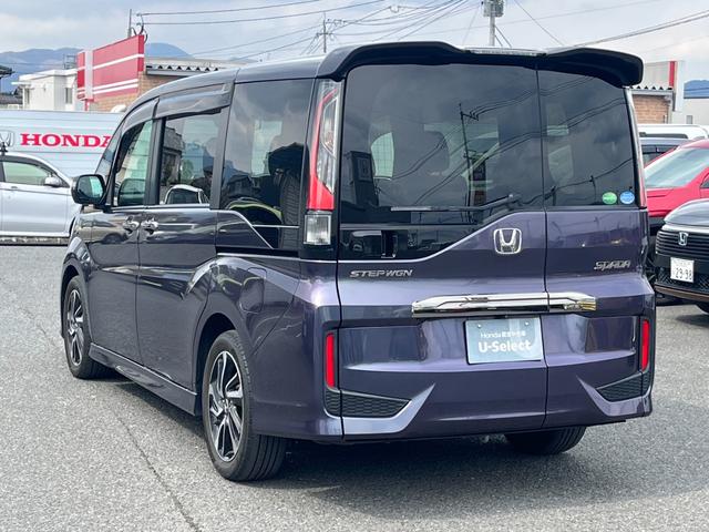 ステップワゴンスパーダ スパーダ・クールスピリットホンダセンシング　純正ナビ／ワンセグ／ＤＶＤ／ＢＴ／バックモニター／ＥＴＣ　スマートキ－　リヤカメラ　オートエアコン　アクティブクルーズ　イモビ　シートＨ　キーフリー　アイドリングＳＴＯＰ　ＡＢＳ　ＥＴＣ車載器　禁煙（6枚目）