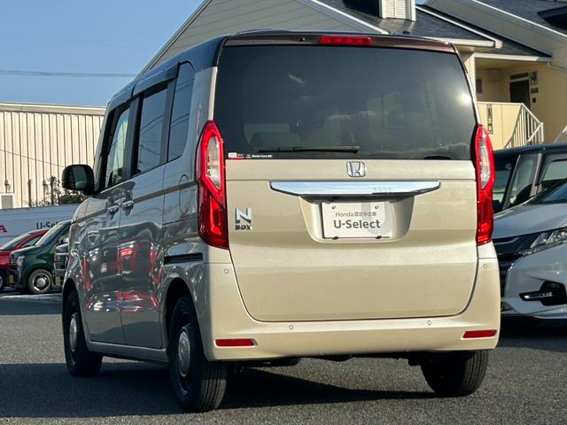 Ｎ－ＢＯＸ Ｌコーディネートスタイル　９インチナビ／フルセグＴＶ／ＥＴＣ／Ｂｌｕｅｔｏｏｔｈ／ドラレコ前後　衝突軽減ブレーキ　ＰＳ　ＬＥＤ　地デジＴＶ　クルコン　横滑り防止機能　前席シートヒーター　ＡＣ　ＤＶＤ再生　パワーウインドウ　禁煙（6枚目）