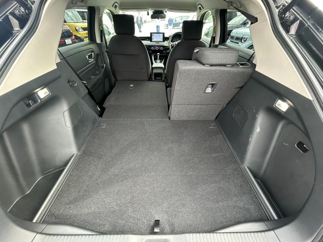 ヴェゼル e:HEVX 8インチナビ/フルセグTV/Bluetooth/ドラレコ前後/ETC アダクティブクルーズコントロール Wエアバッグ ブルートゥースオーディオ 電格ミラー オートLED 盗難防止 サイドエアバッグ(12枚目)