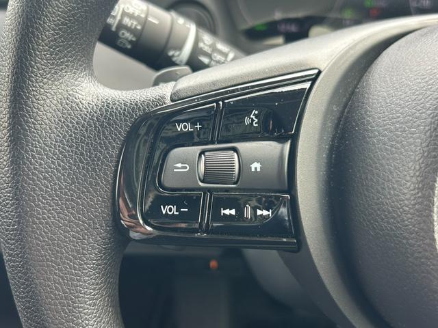 ヴェゼル e:HEVX 8インチナビ/フルセグTV/Bluetooth/ドラレコ前後/ETC アダクティブクルーズコントロール Wエアバッグ ブルートゥースオーディオ 電格ミラー オートLED 盗難防止 サイドエアバッグ(21枚目)