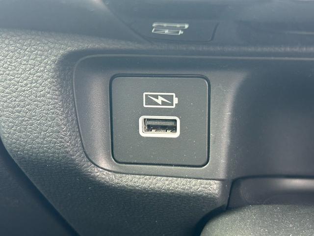 ヴェゼル e:HEVX 8インチナビ/フルセグTV/Bluetooth/ドラレコ前後/ETC アダクティブクルーズコントロール Wエアバッグ ブルートゥースオーディオ 電格ミラー オートLED 盗難防止 サイドエアバッグ(25枚目)