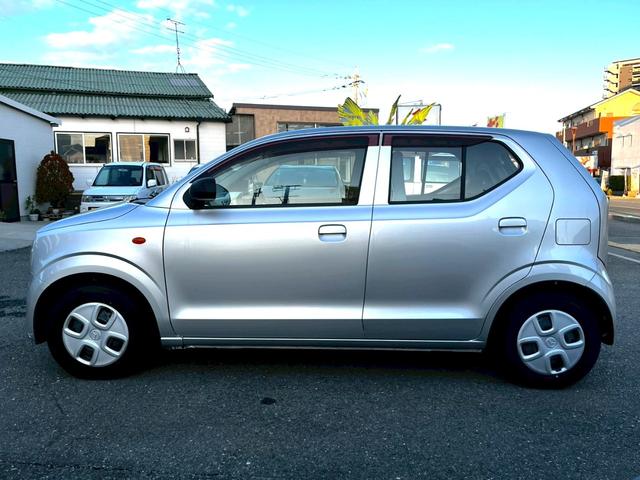 キャロル ＧＬ　キーレス　ドライブレコーダー　アイドリングストップ　運転席シートヒーター　ＣＤ　運転席・助手席エアバッグ　衝突被害軽減システム　衝突安全ボディ　盗難防止システム（4枚目）