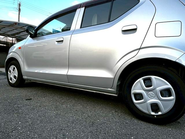 キャロル ＧＬ　キーレス　ドライブレコーダー　アイドリングストップ　運転席シートヒーター　ＣＤ　運転席・助手席エアバッグ　衝突被害軽減システム　衝突安全ボディ　盗難防止システム（13枚目）