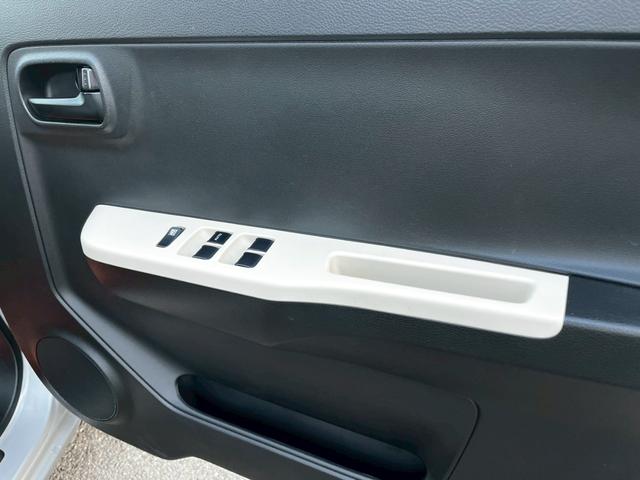 キャロル ＧＬ　キーレス　ドライブレコーダー　アイドリングストップ　運転席シートヒーター　ＣＤ　運転席・助手席エアバッグ　衝突被害軽減システム　衝突安全ボディ　盗難防止システム（20枚目）