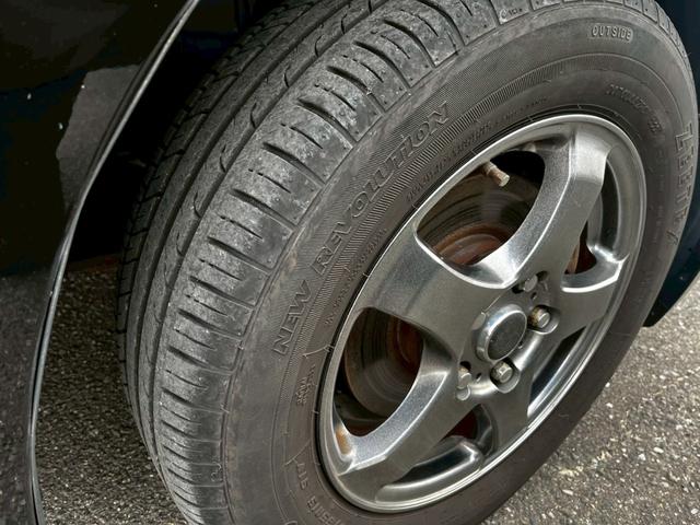 �n��̊F�l�Ɂu���荠�Ɂv���邨�N���}���Ă��Ă��܂��B���x���ǂ��ĂȂ�ׂ���������u�{�v�̂��N���}���d����ēW�����Ă��܂��B