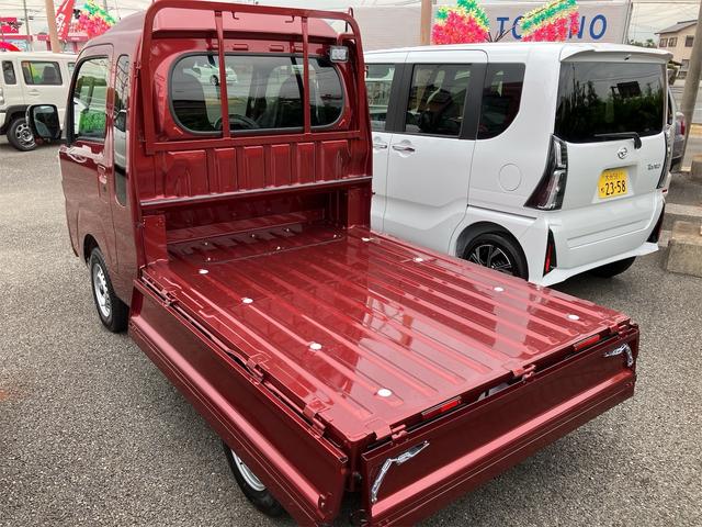 ハイゼットトラック ジャンボエクストラ　届出済未使用車　電子制御４ＷＤ　グラスコーティング施工済　ＬＥＤヘッドライト　スマートキー　プッシュスターター　スーパーデブロック　衝突軽減ブレーキ　クリアランスソナー　アイドリングストップ（14枚目）